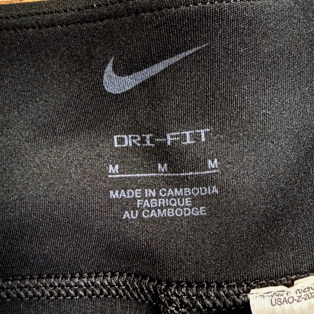 Nike Dri-FIT Ribbed Tennis Skort Women Medium Black Sporty Active - Picture 2 of 7